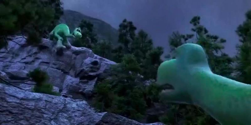 Arlo versucht Henry von einer Klippe zu erreichen (The Good Dinosaur)