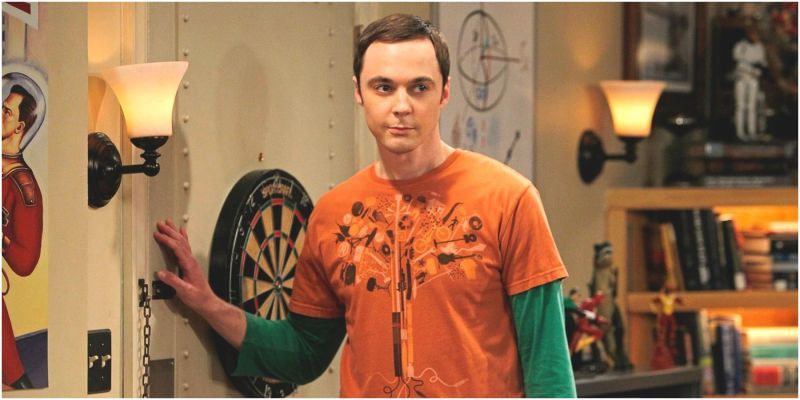 Sheldon, die Hauptfigur der Serie, in seiner Wohnung in The Big Bang Theory.