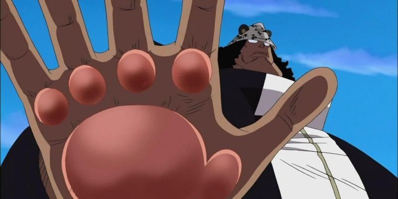 Bartholomew Kuma con la pata extendida en One Piece.