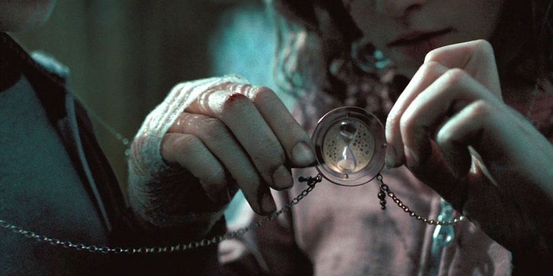 Hermine benutzt ihren Zeitumkehrer in Harry Potter und der Gefangene von Askaban