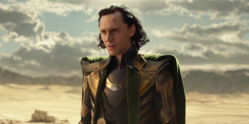Tom Hiddleston in Loki E01
